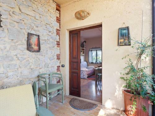 Quaint Apartment In Stroncone With Garden