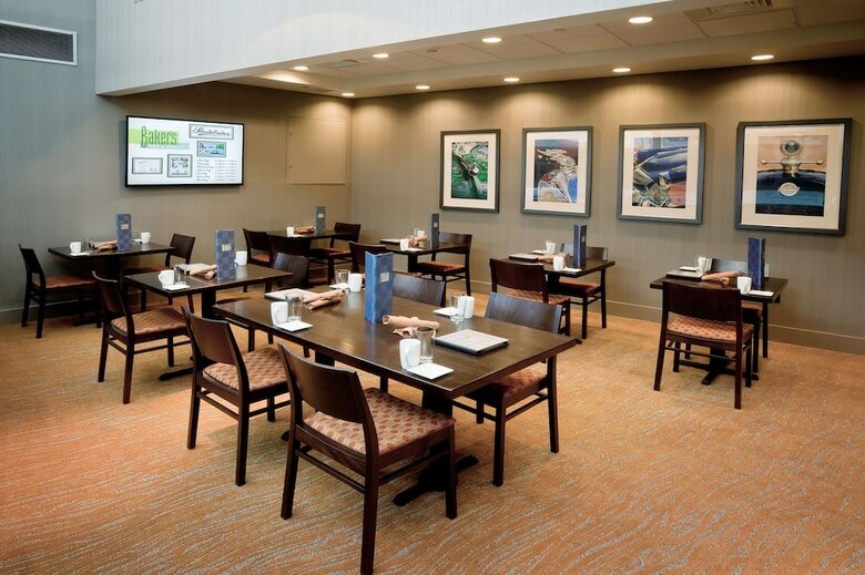 Doubletree By Hilton Hotel South Bend