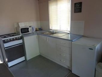 Hotel Nepean Shores Riverside Resort & Conference Centre