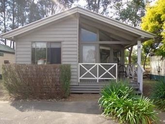 Hotel Nepean Shores Riverside Resort & Conference Centre