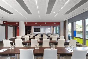 Hotel Innside By Meli� D�sseldorf Hafen