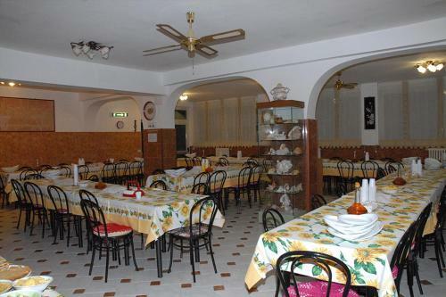 Hostal Oasi Di Pace