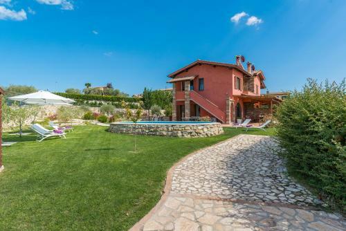 Villa Casale La Desdemona