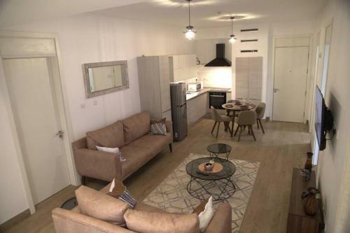 Lovely Two Bedroom Serviced Apartment With Pool