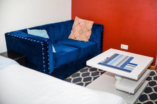 Apartamento West Suites - 112