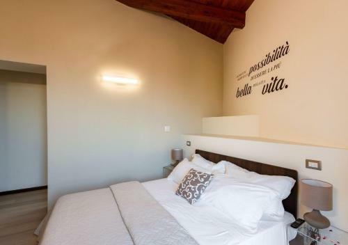Bed & Breakfast Suite Luxury In Irpinia - Torre Del Gastaldo