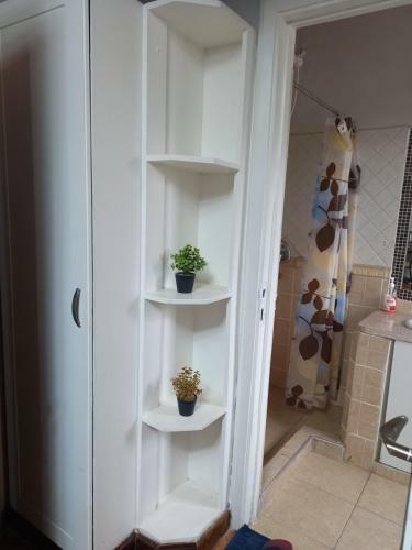 Seandiga's Studio Apartment