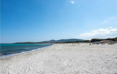 Awesome Apartment In Limpiddu Budoni With 2 Bedrooms