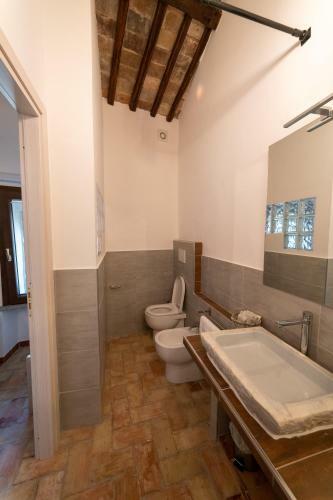Hostal La Residenza Dei Priori