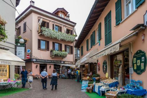 Apartamento Rooftop On Stresa Lake View