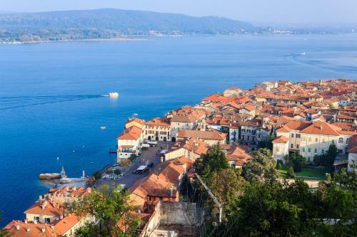 Apartamento Rooftop On Stresa Lake View