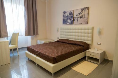 Hostal Via Naldini N 61