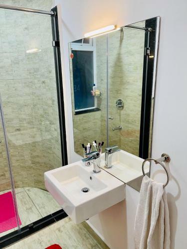 Apartamento Posh Luxury Homes