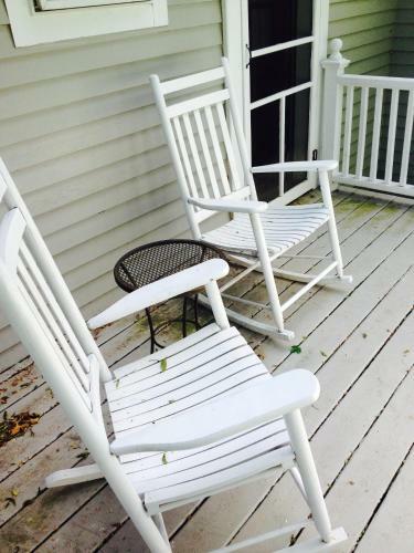James Place Inn Bed And Breakfast