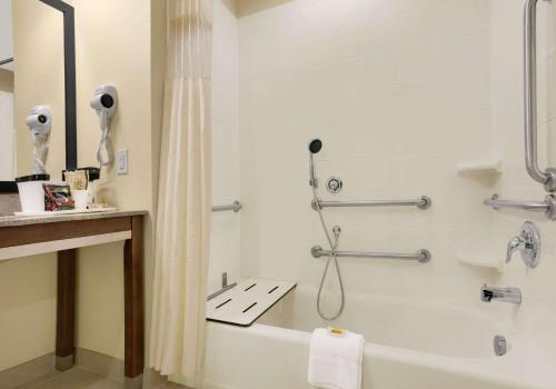 Hotel Days Inn Victoria