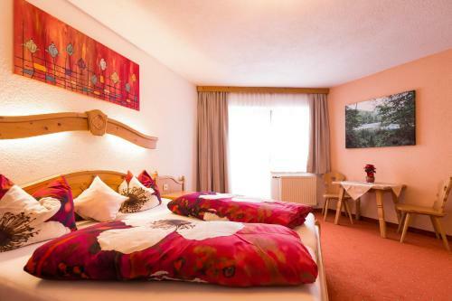 Hostal Gasthof Piburger See