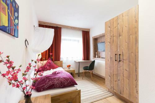 Hostal Gasthof Piburger See