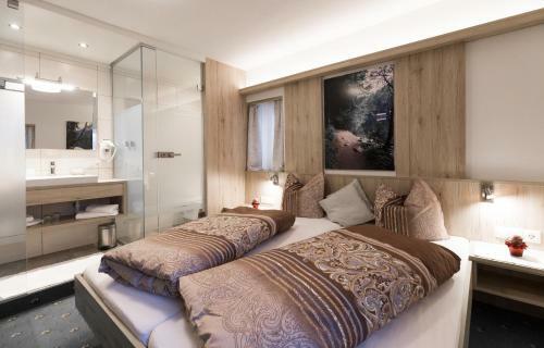 Hostal Gasthof Piburger See