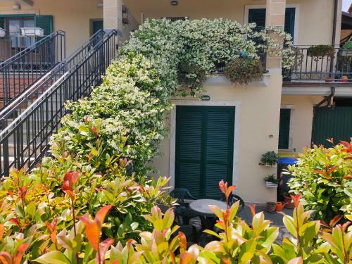 Apartamento Tana Per Gli Ospiti