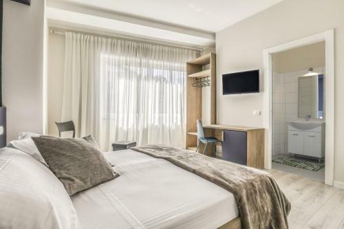 Hostal Asso Residence Centro