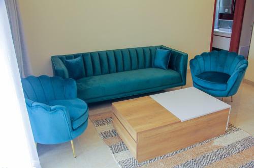 Enzi Heights Apartment