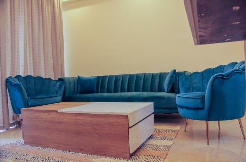Enzi Heights Apartment