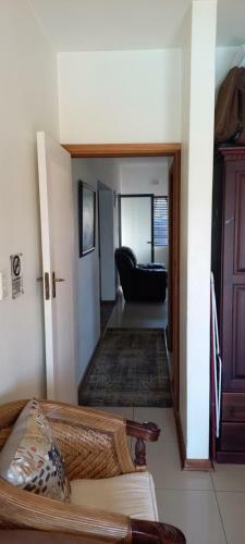 Hostal 35 Inyoni Crescent