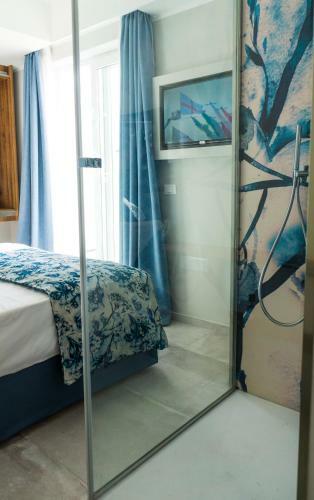 Piccolo Hotel