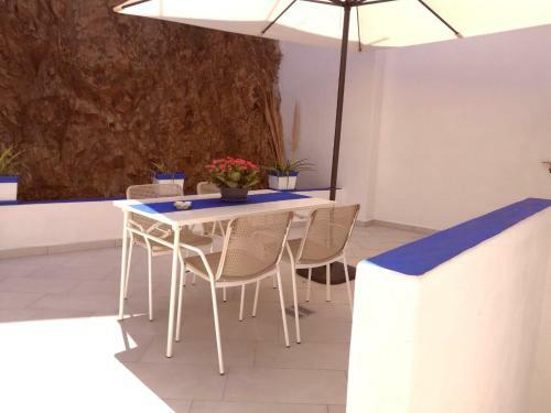 La Porta Blu