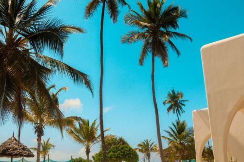 Hotel Kijani Beach Villas