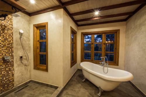 Chimpundu Lodge