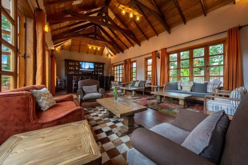 Chimpundu Lodge