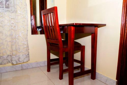 Hostal Rainbow Courts