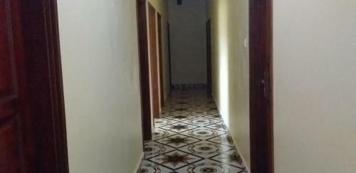 Hostal Rainbow Courts