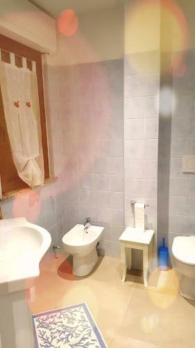 Hostal Casa Azzurra - Blue House