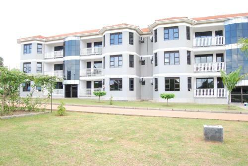 Hope's Apartments And Hotel