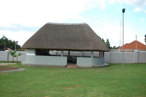 Hope's Apartments And Hotel