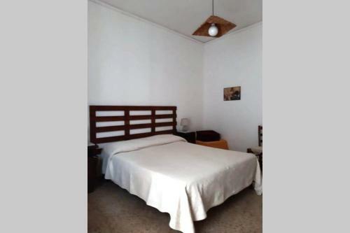 Apartamento "persiane Blu" Ampio Appartamento In Centro Storico A Teulada