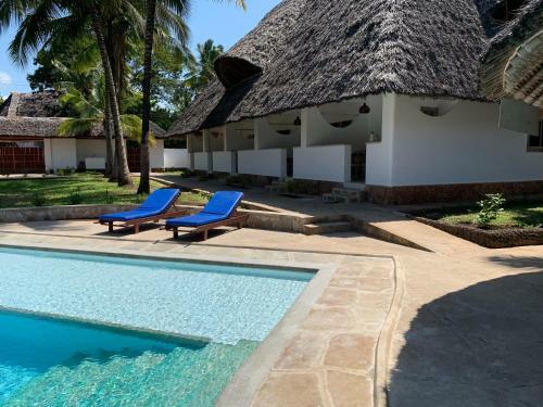 Bed & Breakfast Peekaboo Diani Beach