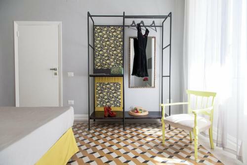 Hostal Naftalina Rooms