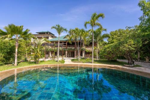 Bed & Breakfast Tombo House