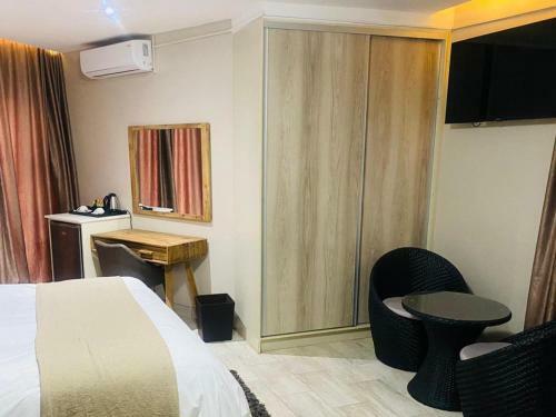 Hostal Gletwyn Boutique Guesthouse