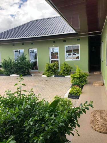 Hostal Naties Guest House