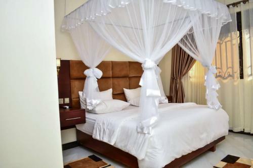 Abaa Home
