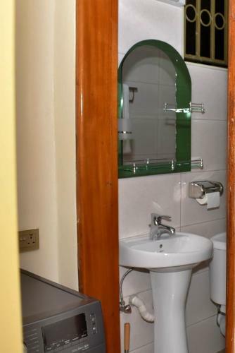Jengel 1 Bedroom Furnished Apartment