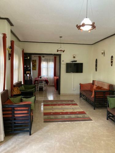 Hotel Okra House