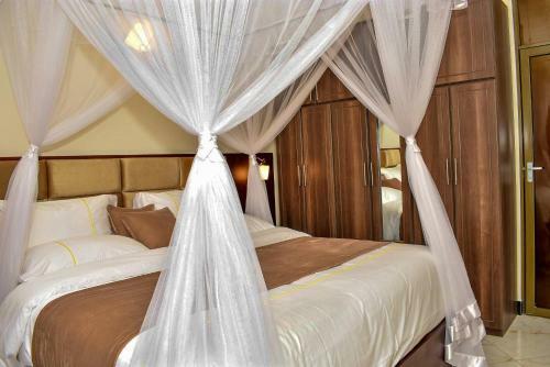 Studio Furnished Apartments Entebbe