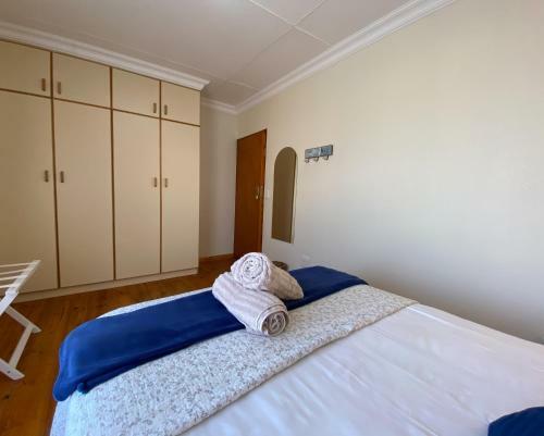Bob Bouwer Sea View Apartment