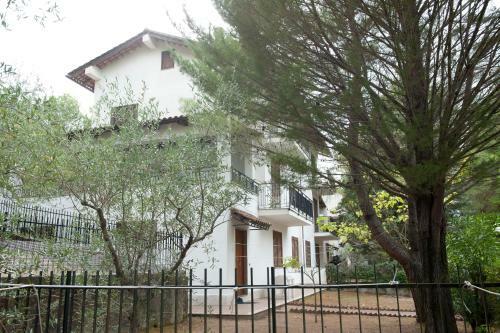Apartamento Elena Resort E Piscine