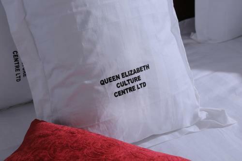 Hotel Queen Elizabeth Safari Lodge